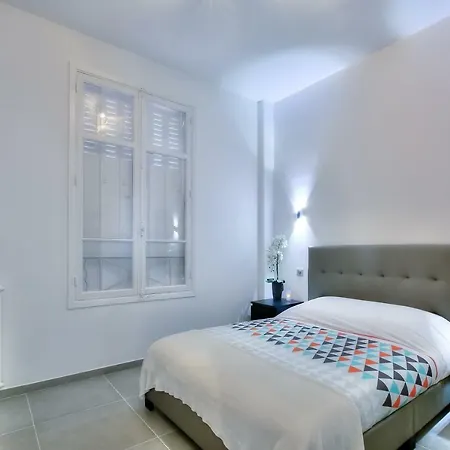 Brand New Flat - 9min Walk To 